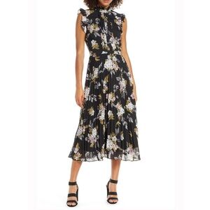 Chelsea28 Floral Ruffle Dress NWT size medium